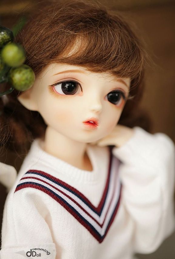 dreaming doll